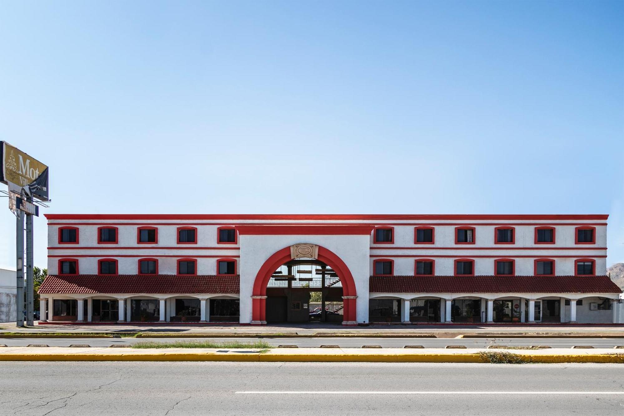 Oyo Hotel Real Del Sur, Estadio 치와와주 외부 사진