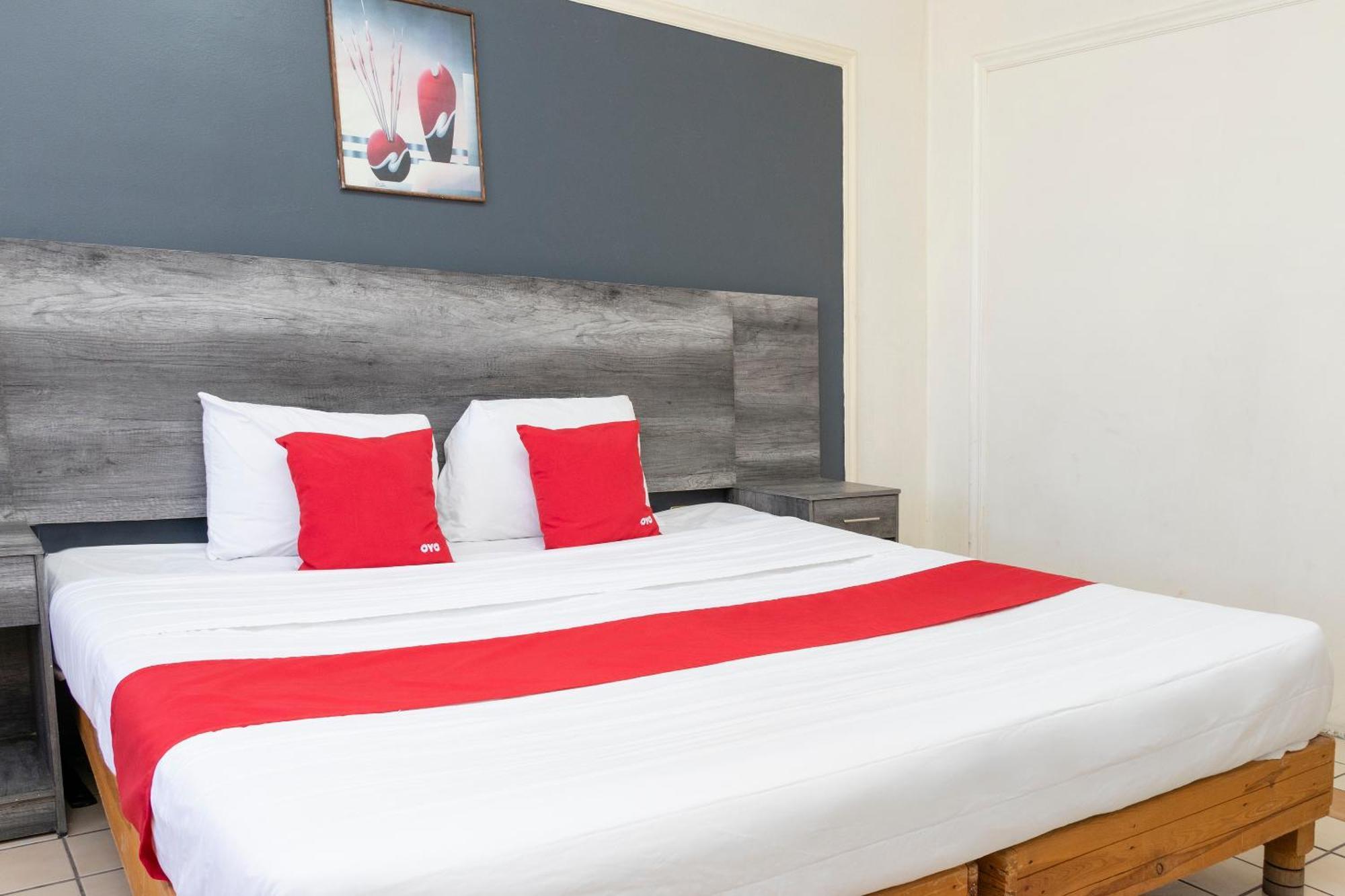 Oyo Hotel Real Del Sur, Estadio 치와와주 외부 사진